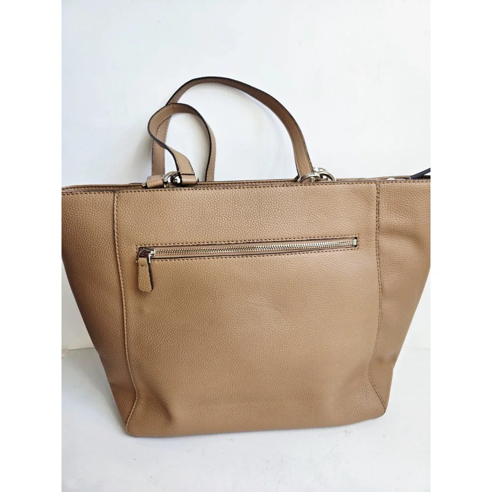 Guess Albury Shopper Charm Tote Brown Shoulder Bag‎ Faux Leather Large